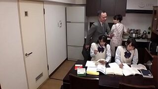 japanese father screw his 18yo daughters