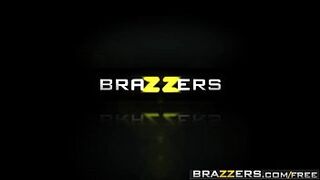 Brazzers - Immense Bobbies at School - (Roxxy Lea, Freddy Flavas) - Trailer preview