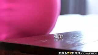 Brazzers - Making Up For Lost TimeNina Dolci and Sean Lawless.mp4
