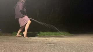 Naughty 18Yo Power Washes her Driveway with Piss, my Stream went so Far! who wish a Golden Shower?