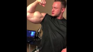 Short Muscle Worship Shag Video
