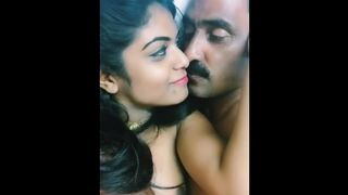 Daughter South Indian 18Yo Humped by old Boy in Hotel Room