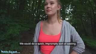 Outdoors Agent Casey the Runner in Stretched Leggings Screwed